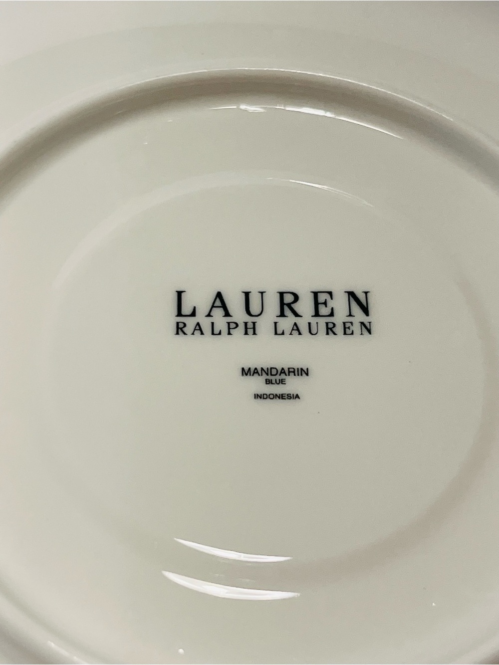 Ralph Lauren Mandarin Blue White Porcelain 4 Saucers with Blue Scalloped Rim. - Picture 7 of 7